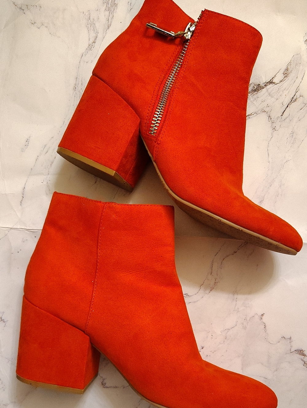 Women'sFauxSuede Block Heel Ankle Boots - Orange